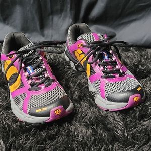 New Oasis Running Shoes
